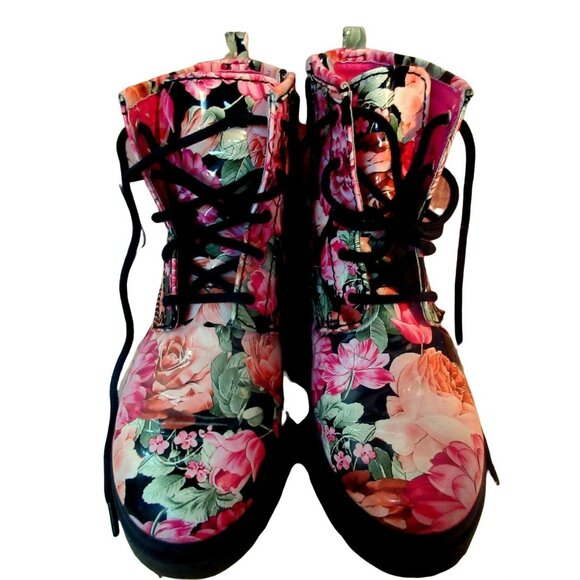 Steve Madden Floral Patent Combat Boots Sz 4 Front Tie Side Zip Cottagecore - Picture 8 of 11